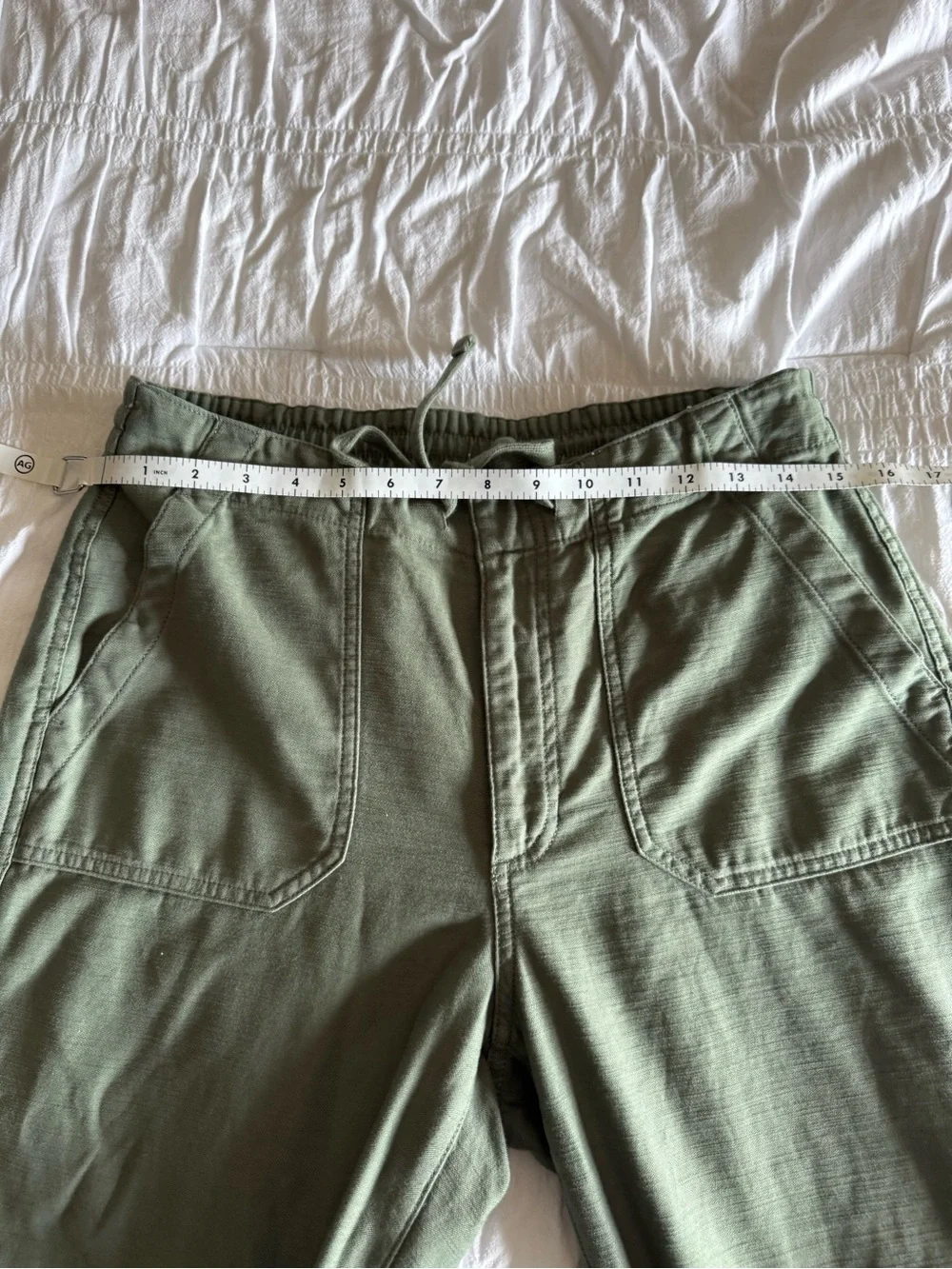 J. Crew Women’s  Olive Drawstring Cargo Pants Size Small
